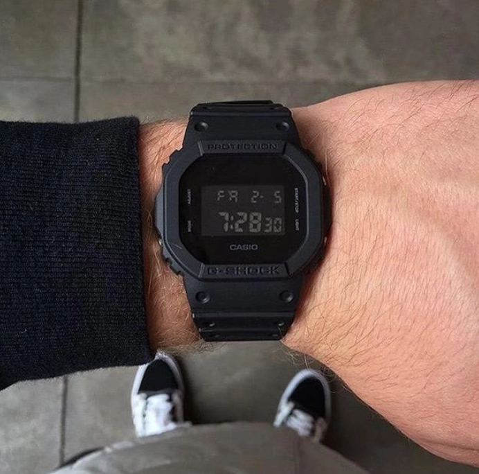 Чоловічий годинник Casio G-SHOCK (DW-5600BB-1, DW-5600BB-1ER) Чорний