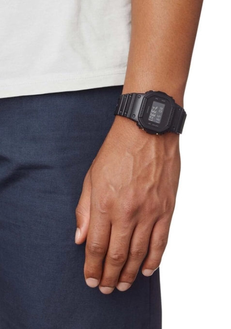 Чоловічий годинник Casio G-SHOCK (DW-5600BB-1, DW-5600BB-1ER) Чорний