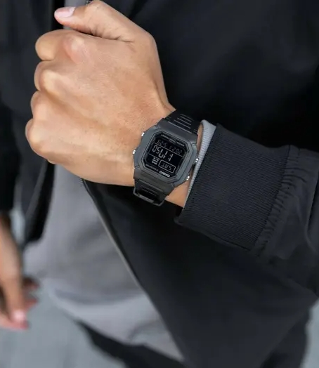 Чоловічий годинник Casio Standard Digital (W-800H-1BVEF, W-800h-1BVCF, W-800H-1BVES), батарейка - 10 років!