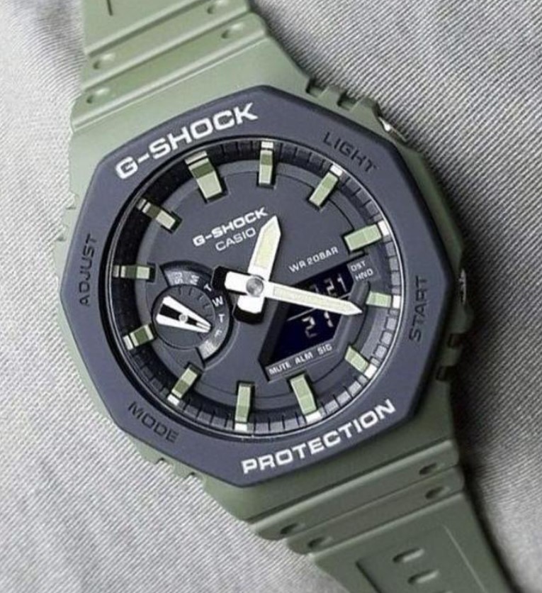 Чоловічий годинник Casio G-SHOCK GA-2110SU-3AER