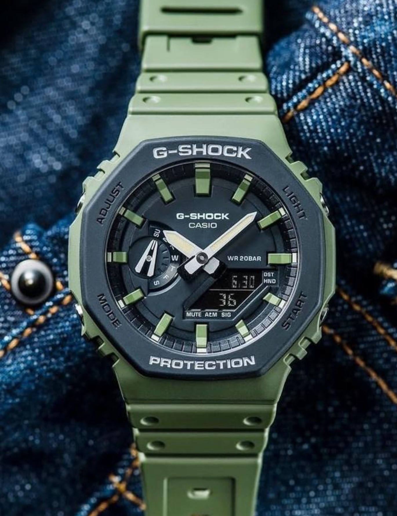 Чоловічий годинник Casio G-SHOCK GA-2110SU-3AER